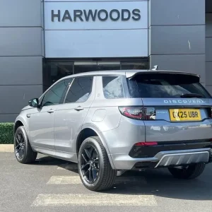 2025 Land Rover Discovery Sport P300e Plug-in Hybrid - Image 8