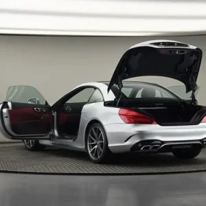 2016 Mercedes-Benz SL63 AMG Roadster - Image 8