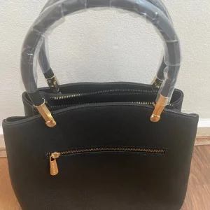 Black bag - Image 2