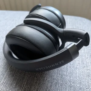 Sennheiser 4.40 BT HD Headphones - Image 4