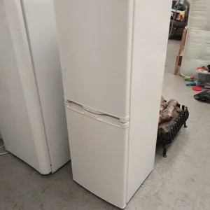 Fridge freezer - Image 2