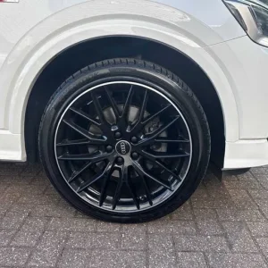 2022 Audi Q5 40 TDI Quattro Edition 1 5dr S Tronic SUV Diesel Automatic - Image 5