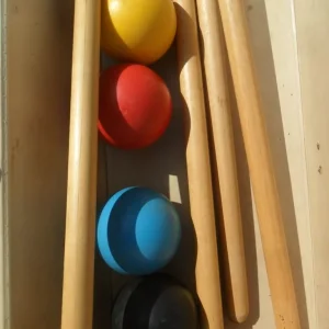 Wooden Croquet Set with 4 Balls, 4 Mallets, 6 Hoops and Instructions - Image 3