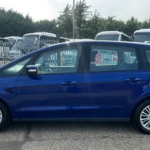 2017 Ford S-Max 2.0 TDCi Zetec 5-door MPV Diesel Manual - Image 5
