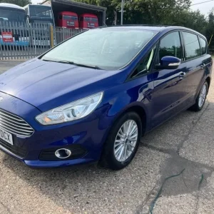 2017 Ford S-Max 2.0 TDCi Zetec 5-door MPV Diesel Manual - Image 6