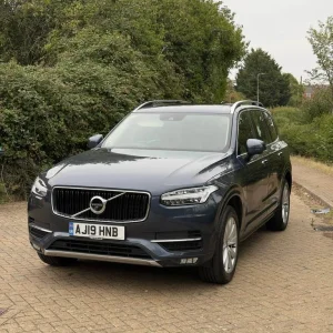 2019 XC90 SUV, 5-door, diesel, semi-auto, 1969cc, sunroof