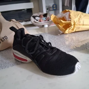 Puma Men's Axelion LS Black/White/Red Running Shoes Size 4-5 - Image 2