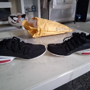 Puma Men's Axelion LS Black/White/Red Running Shoes Size 4-5 - Image 3