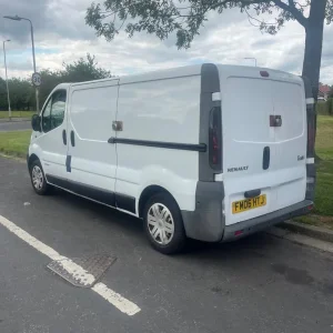 Renault TRAFIC Panel Van 2006 Manual 1870cc - Image 3