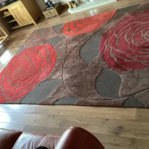 100% wool rug - Image 2