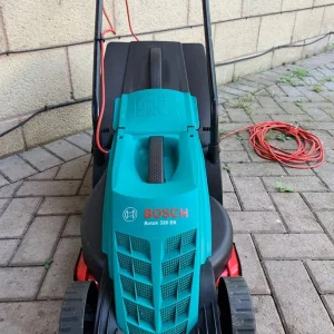 Bosch Rotak 35er Powerdrive Lawnmower - Image 3