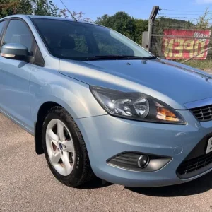 2008 Ford Focus 1.6 Zetec 5-door Hatchback Manual