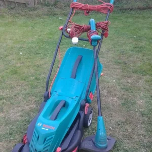 bosch lawn mower and strimmer set - Image 4