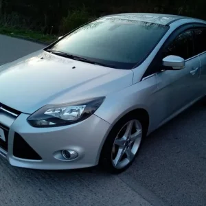 Ford Focus 1.0 Ti 2012 5-door hatchback - Image 6