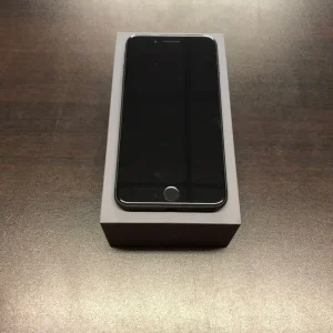 iPhone 8 Plus 64GB unlocked with warranty - Image 2