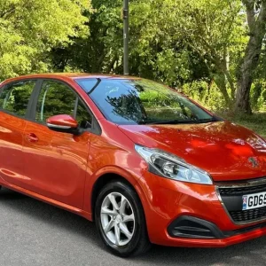 2015 Peugeot 208 1.2 PureTech Active Euro 6 5-door hatchback petrol manual - Image 8