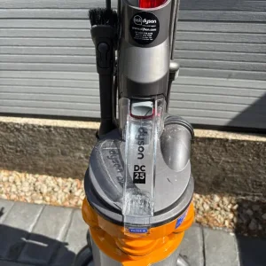 Dyson DC25 and attachments - Image 3