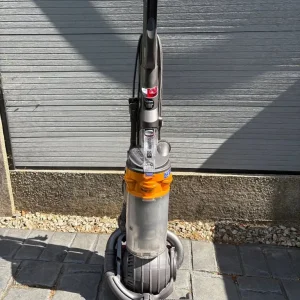 Dyson DC25 and attachments
