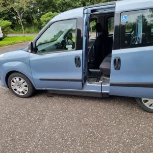 2015 Fiat Doblo MPV, 5-door, manual, WAV wheelchair adapted - Image 5