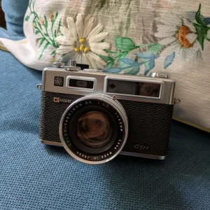 Yashica Electro 35 GSN rangefinder camera - Image 3