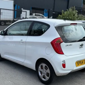 2014 Kia Picanto 1.0 Petrol Manual 3-Door Hatchback - Image 4