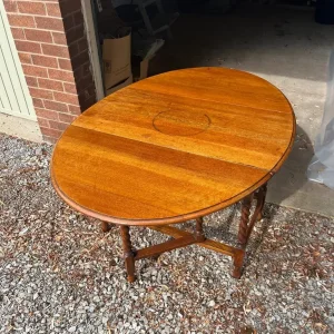Antique oak gateleg table - Image 2