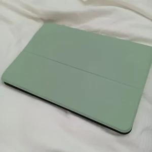 Amazon Fire HD 10 inch tablet - Image 2