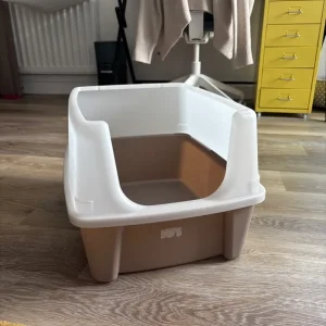 Large cat litter tray - Image 2