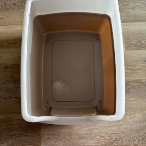 Large cat litter tray - Image 3