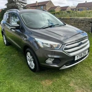 2018 Ford Kuga 1.5 EcoBoost Zetec 5-door hatchback manual - Image 3