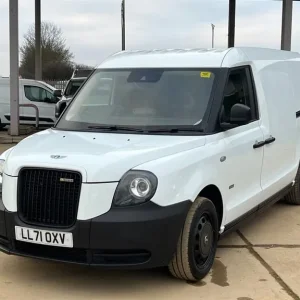 2021 LTC VN5 31kWh City Panel Van 5dr Petrol Plug-in Hybrid Auto Euro 6 - Image 7