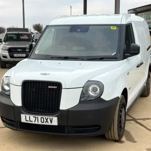 2021 LTC VN5 31kWh City Panel Van 5dr Petrol Plug-in Hybrid Auto Euro 6 - Image 8
