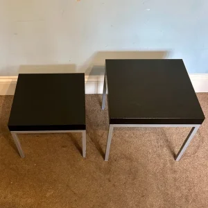 Nest of 2 Tables Black Top Metal Legs