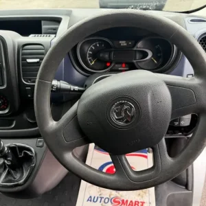 2016 Vauxhall Vivaro 2900 1.6 CDTI 95PS EcoFLEX H1 Combi 9 Seat MPV Diesel Manual - Image 2