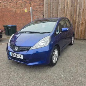 2011 Honda Jazz 1.4 i-VTEC ES CVT Hatchback - Image 2