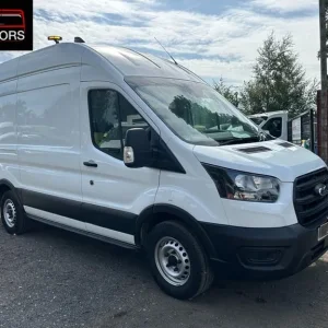 FORD TRANSIT T350 130 BHP MWB HIROOF WORKSHOP VAN 2023 23 REG ONLY 12K MILES - Image 3