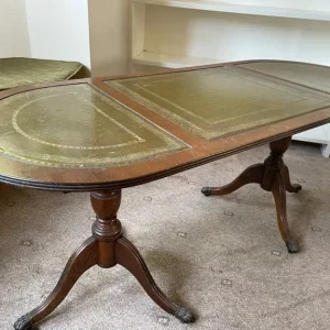 Occasional table on 2 pedestals - Image 3