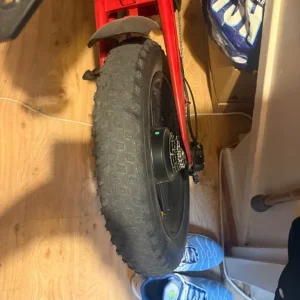 Ieenyri B6 Fat Tyre Electric Bike 15ah Battery - Image 5