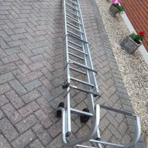 13 + 12 Rung Roof Ladder & Ridge Safety Hook Double Section 6.7m MAX Grip Steps - Image 3