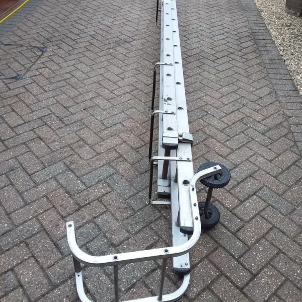 13 + 12 Rung Roof Ladder & Ridge Safety Hook Double Section 6.7m MAX Grip Steps