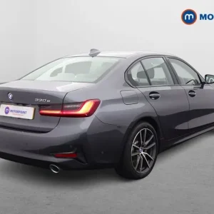 2020 BMW 3 Series 330e Sport Pro 4-door Hybrid - Image 7