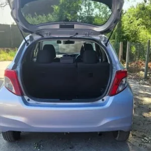 2014 Toyota Yaris automatic 1.3 petrol - Image 7