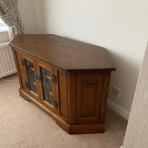 Old Charm TV unit - Image 3