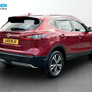 2019 Nissan Qashqai 1.3 DIG-T N-Connecta DCT Auto Euro 6 (s/s) 5dr Hatchback Petrol Automatic - Image 6
