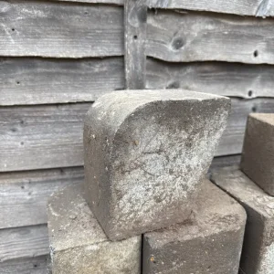 Reclaimed bullnose edging - Image 2