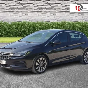 2016 Vauxhall Astra 1.4i Turbo Energy Euro 6 5-door hatchback petrol manual - Image 4