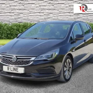 2016 Vauxhall Astra 1.4i Turbo Energy Euro 6 5-door hatchback petrol manual - Image 5