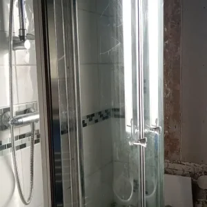 Shower Doors – Novellini Aurora 4 Folding Bath Screen