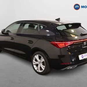 2021 SEAT Leon 1.4 eHybrid 5-door Hatchback - Image 5