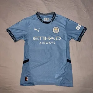 Man city 24/25 home kit